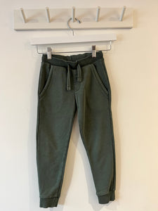 M&S green joggers (5-6Y)
