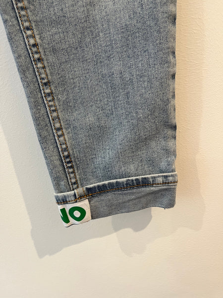 H&M relaxed fit jeans (9-10y)