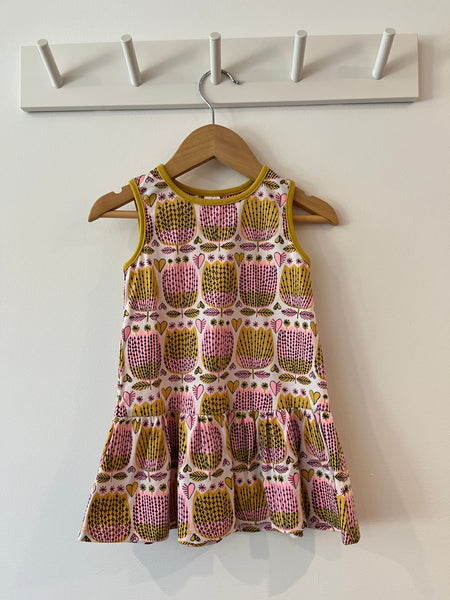 Mini Club dress (12-18m)