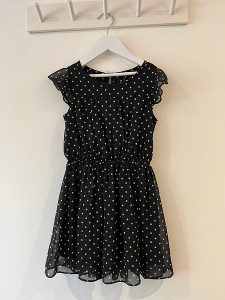 Next black spotty dress (7-8y)