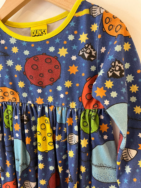 Duns space dress (12-18m)