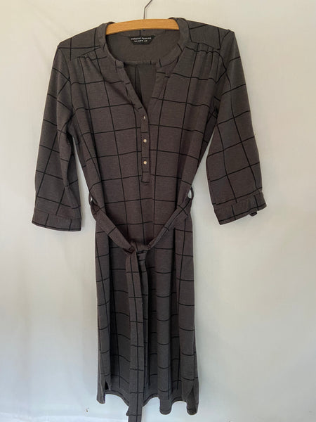 Dorothy Perkins Maternity grid dress (size 12)